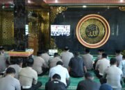 Perkuat Mental dan Moral Personel, Polres Pinrang Ikuti Ngaji Kebangsaan Bersama Kapolri dan Gus Baha