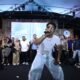 Faris Adam Serukan “Bulukumba Gacor”, Ribuan Warga Bergoyang di Penutupan Festival Pinisi XVI
