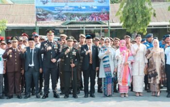 Bupati Pinrang hadir pada peringatan HUT TNI ke-81 yang di gelar dihalaman kodim 1404/pinrang