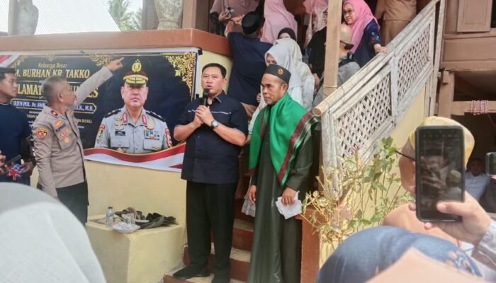 KAPOLDA SULSEL Irjen Pol. Dr. Awal Chaeruddin, S.I.K., M.H. Ziarah Makam Orang Tua & Silaturahmi Keluarga di Maradekaya, Takalar