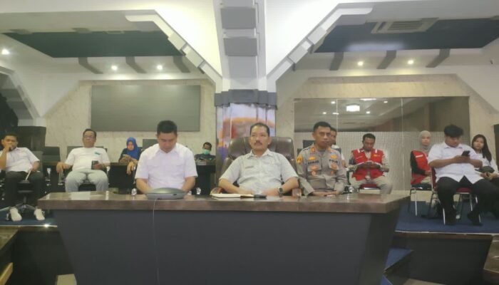 Kadis Kominfosandi ikuti rapat koordinasi penyelenggaraan layanan NTPD 112 secara daring di jendela Lasinrang