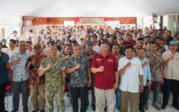 Wabup Pinrang membuka rapat koordinasi percepatan pembangunan dan tata kelola koperasi desa/kelurahan merah putih